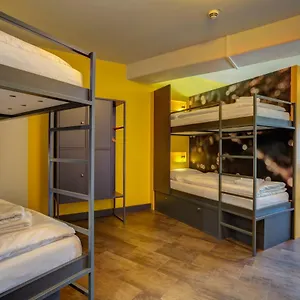 Hotel Meininger Olympiapark, Munich